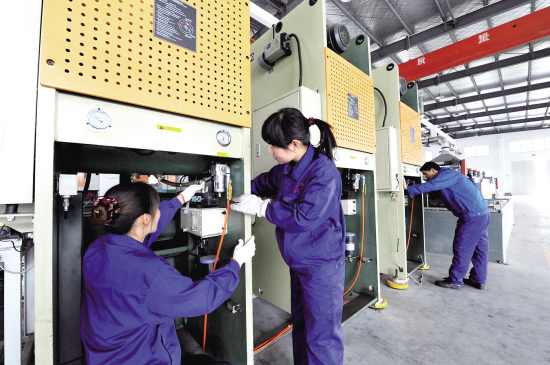 太倉(cāng)中博鐵路緊固件有限公司“緊固”滬寧高鐵