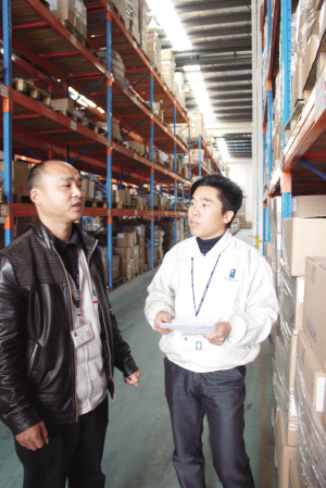 徐衛(wèi)斌為公司悉心琢磨增效降耗竅門 一年省下物流成本300萬