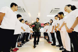 “瘋狂市場(chǎng)”，讓他們帶著夢(mèng)想出發(fā)