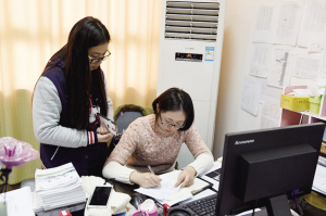 王 玉做一名快樂(lè)的輔導(dǎo)員