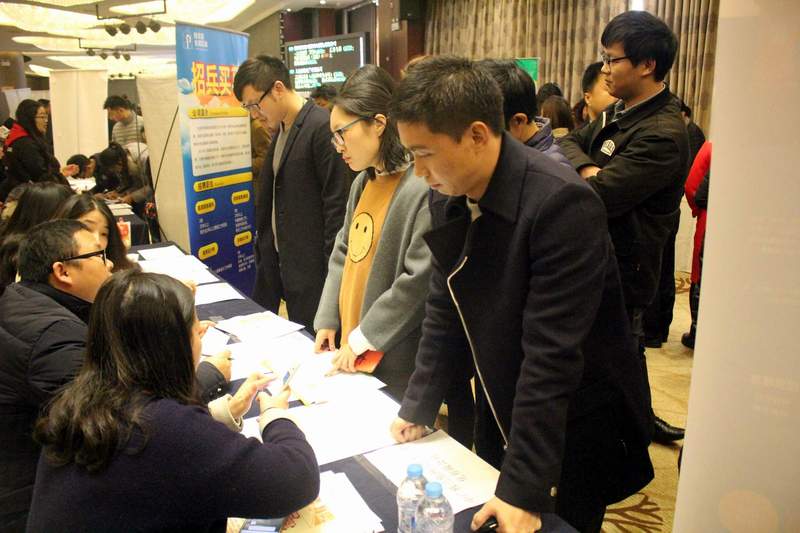 大風(fēng)起兮云飛揚(yáng)——2017太倉(cāng)春季招聘會(huì)落下帷幕