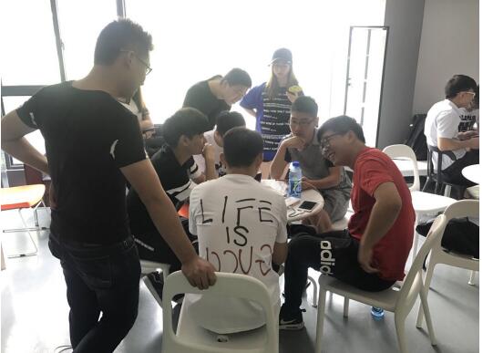 太倉王者榮耀挑戰(zhàn)賽次周順利結(jié)束 MMP穩(wěn)住我們能贏 戰(zhàn)隊雙雙奪魁